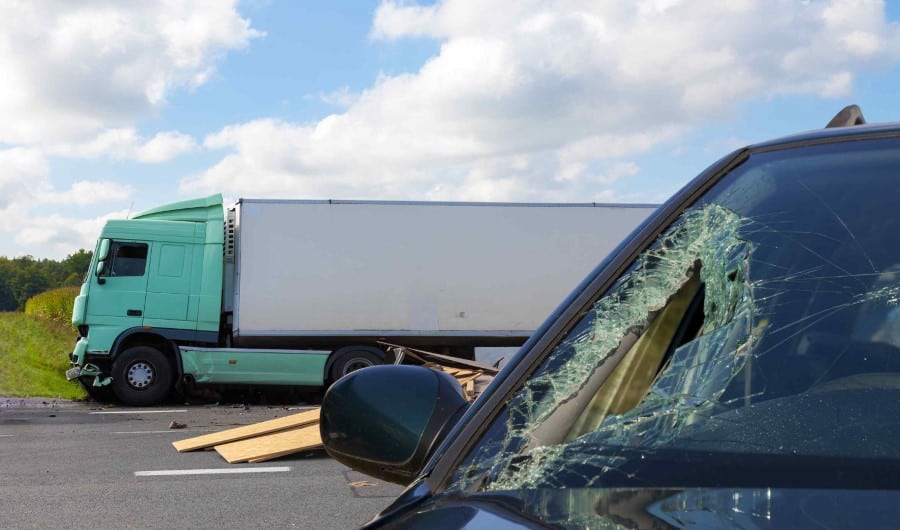 hiring-a-car-or-truck-accident-attorney-in-south-carolina